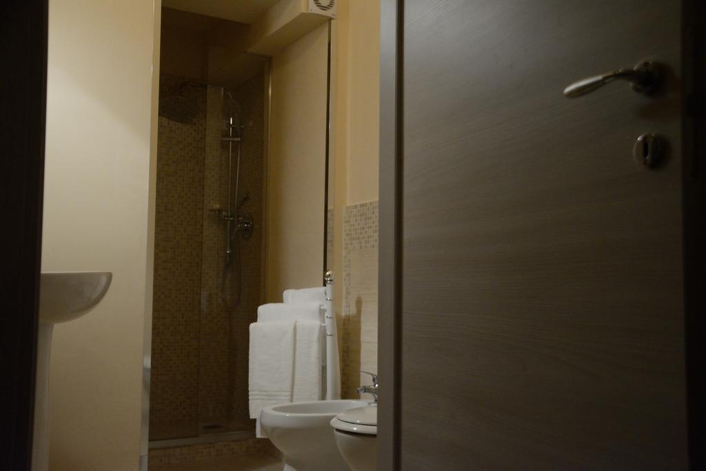 Catania Etnea Bed And Breakfast Δωμάτιο φωτογραφία