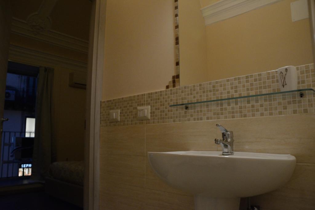 Catania Etnea Bed And Breakfast Δωμάτιο φωτογραφία